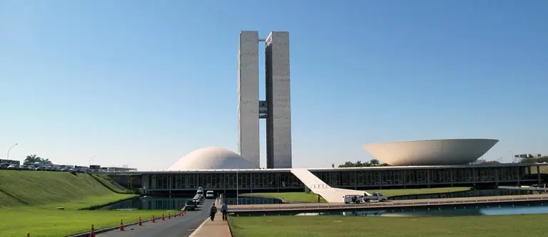 Cámara de Diputados de Brasil vota reforma para reducir la jornada laboral a 40 horas