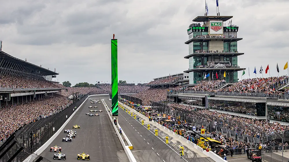 Rosenqvist conquista las 500 millas de Indianápolis en final histórica de F-1