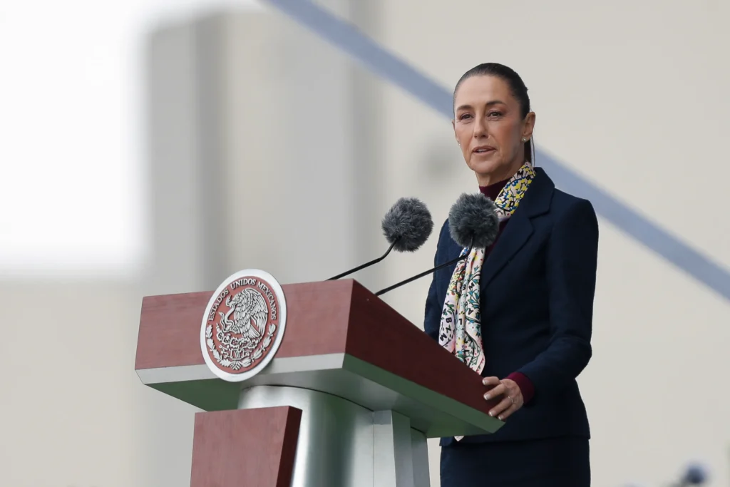 Sheinbaum defiende autodeterminación de los pueblos frente a presiones de EE.UU.